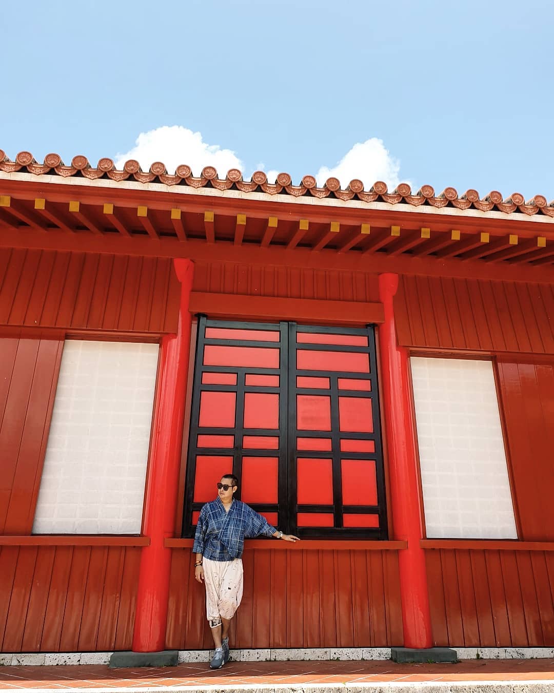 Customer wearing Sumo Vintage